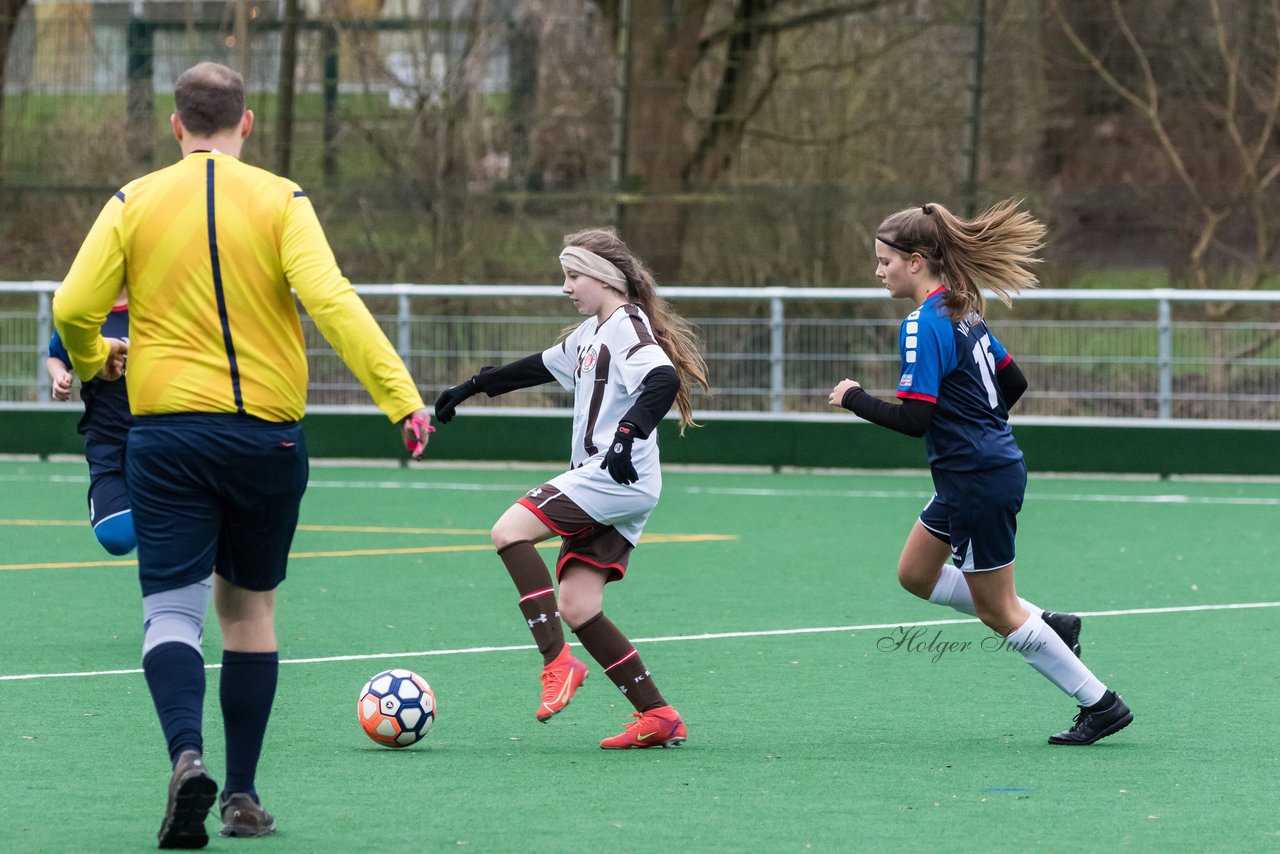 Bild 320 - wBJ VfL Pinneberg - St. Pauli : Ergebnis: 7:0 (Abbruch)